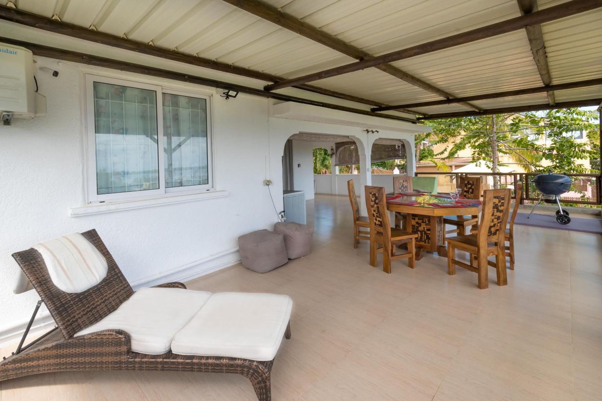 Twakila Sunset Suites La Gaulette Exteriér fotografie