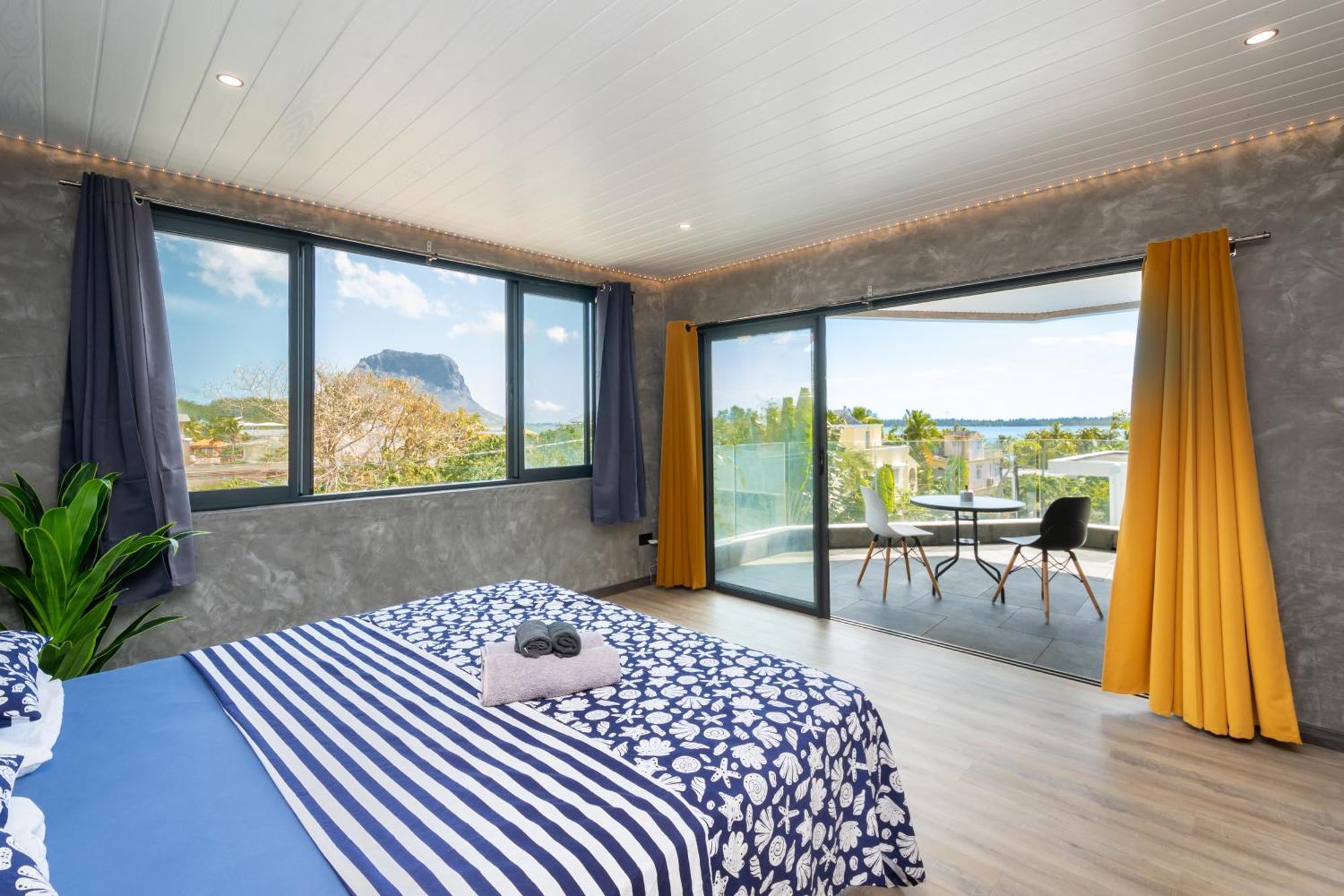 Twakila Sunset Suites La Gaulette Exteriér fotografie